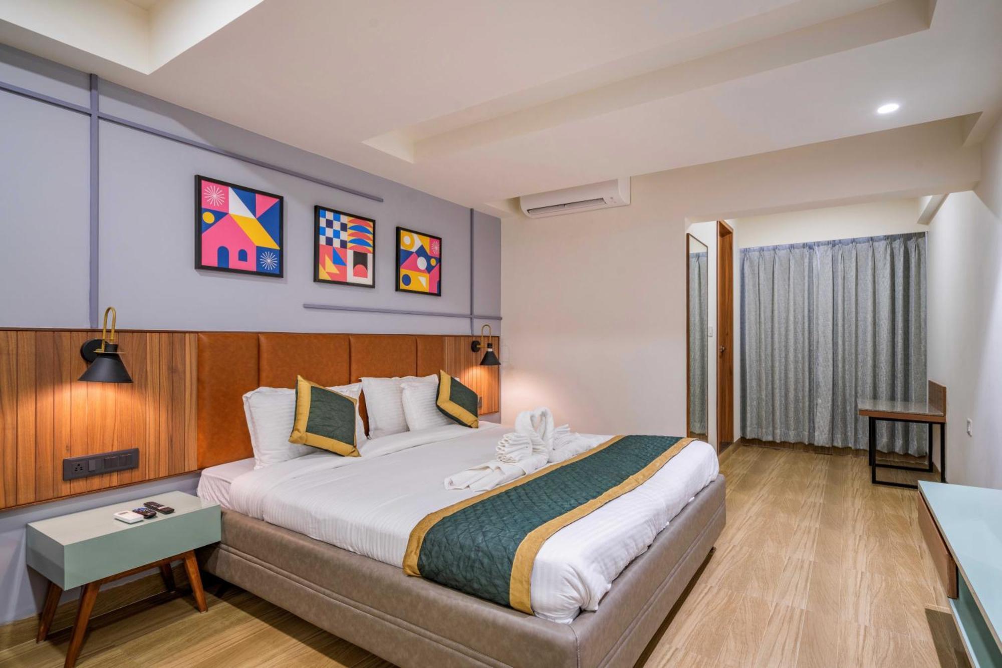 The Lemon Grass Hotel Gandhinagar Kültér fotó