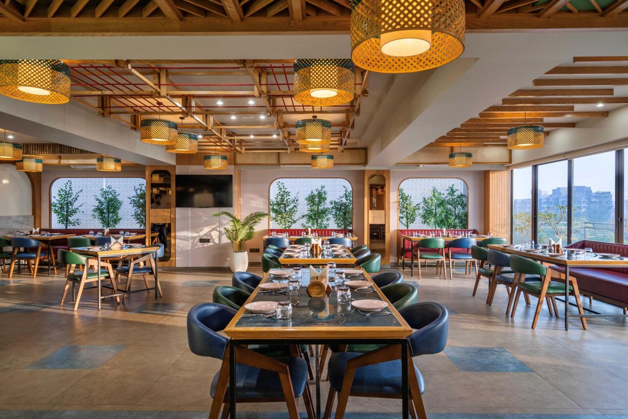 The Lemon Grass Hotel Gandhinagar Kültér fotó